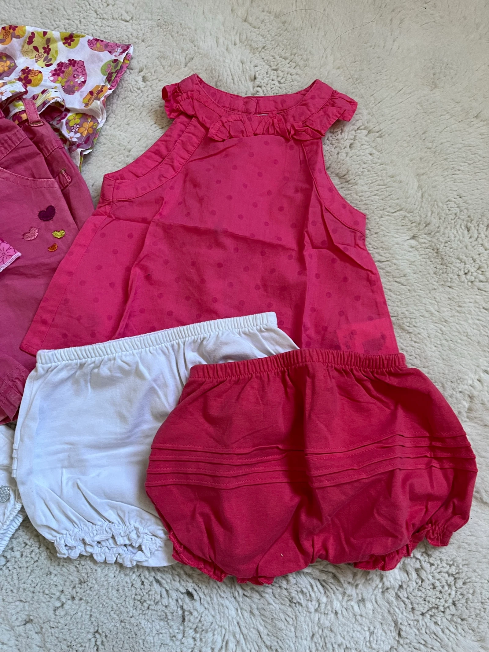 Lot ensembles bébé fille 6 mois – photo 4